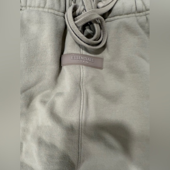 Essentials Fear of God Sweatpants Beige Taupe Small - Picture 7 of 7